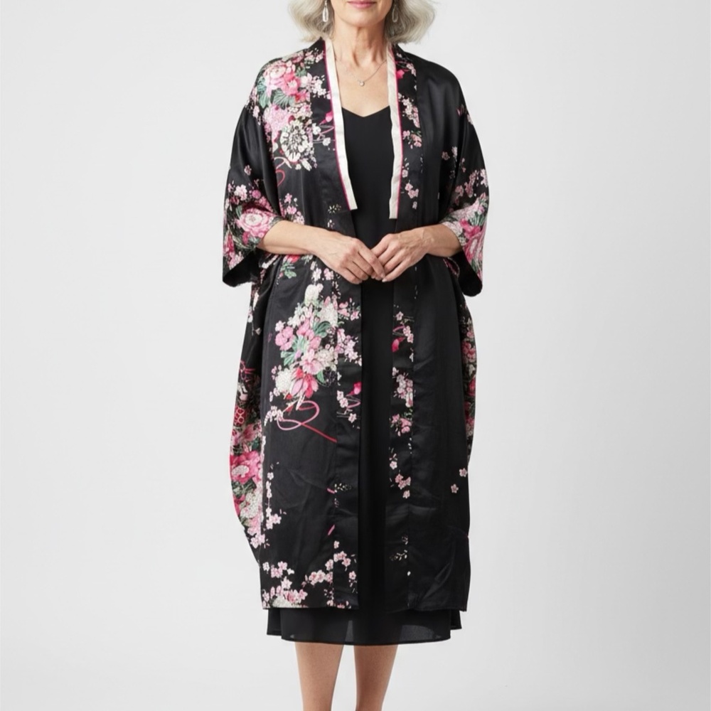Black and Multi Colored Silk Kimono Dressing Gown - Picture 5 of 7